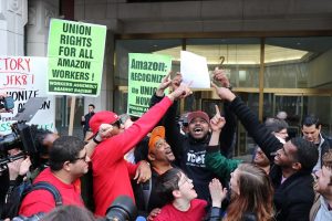 Scopri di più sull'articolo La vittoria dei lavoratori Amazon di Staten Island New York